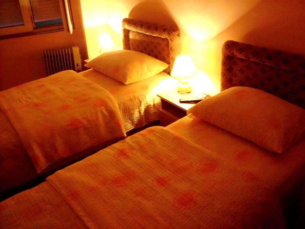 Apartments Bokan Cetynia Pokój zdjęcie